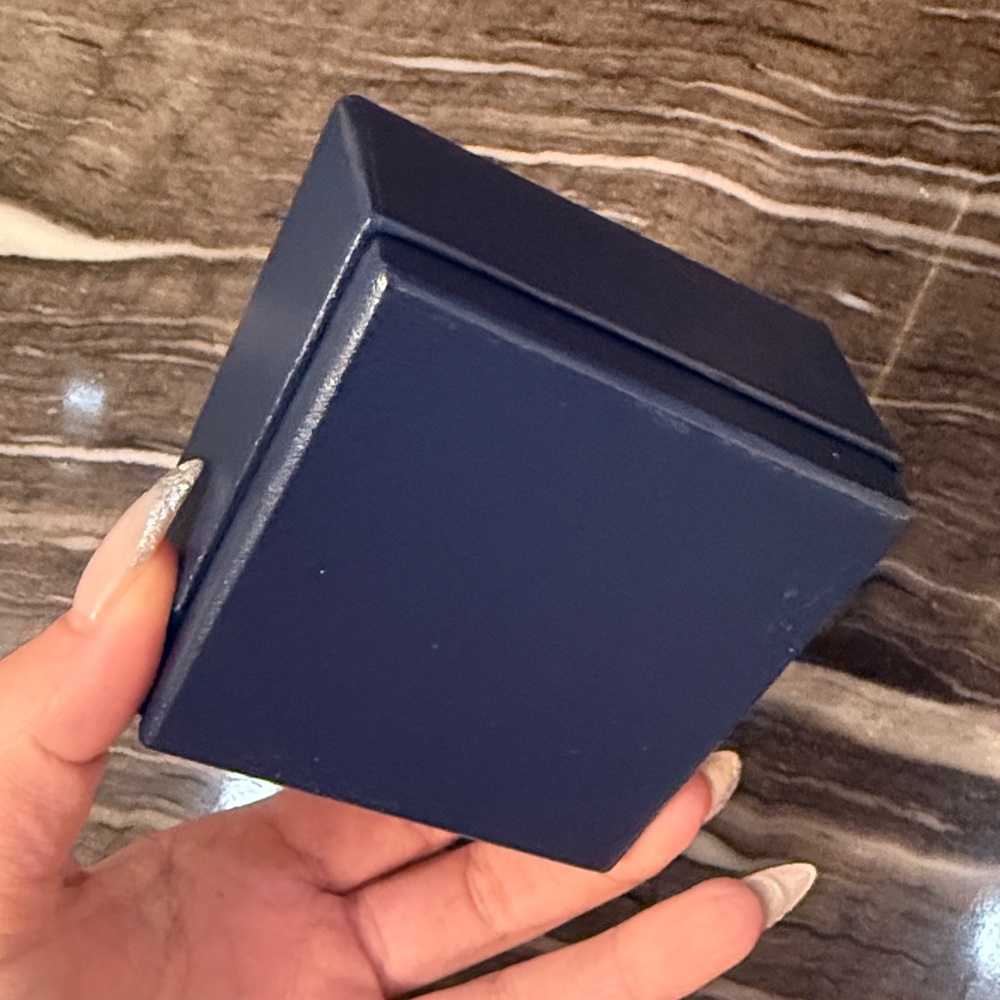 CHOPARD VINTAGE RING BOX 
WITH OUTER BOX - Picture 14 of 14